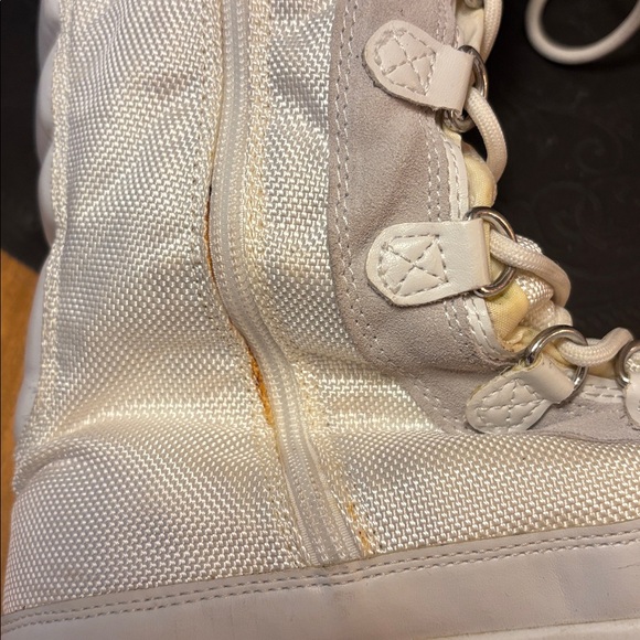 Pajar White Winter Boots with Cream Fur 10 - Picture 10 of 11